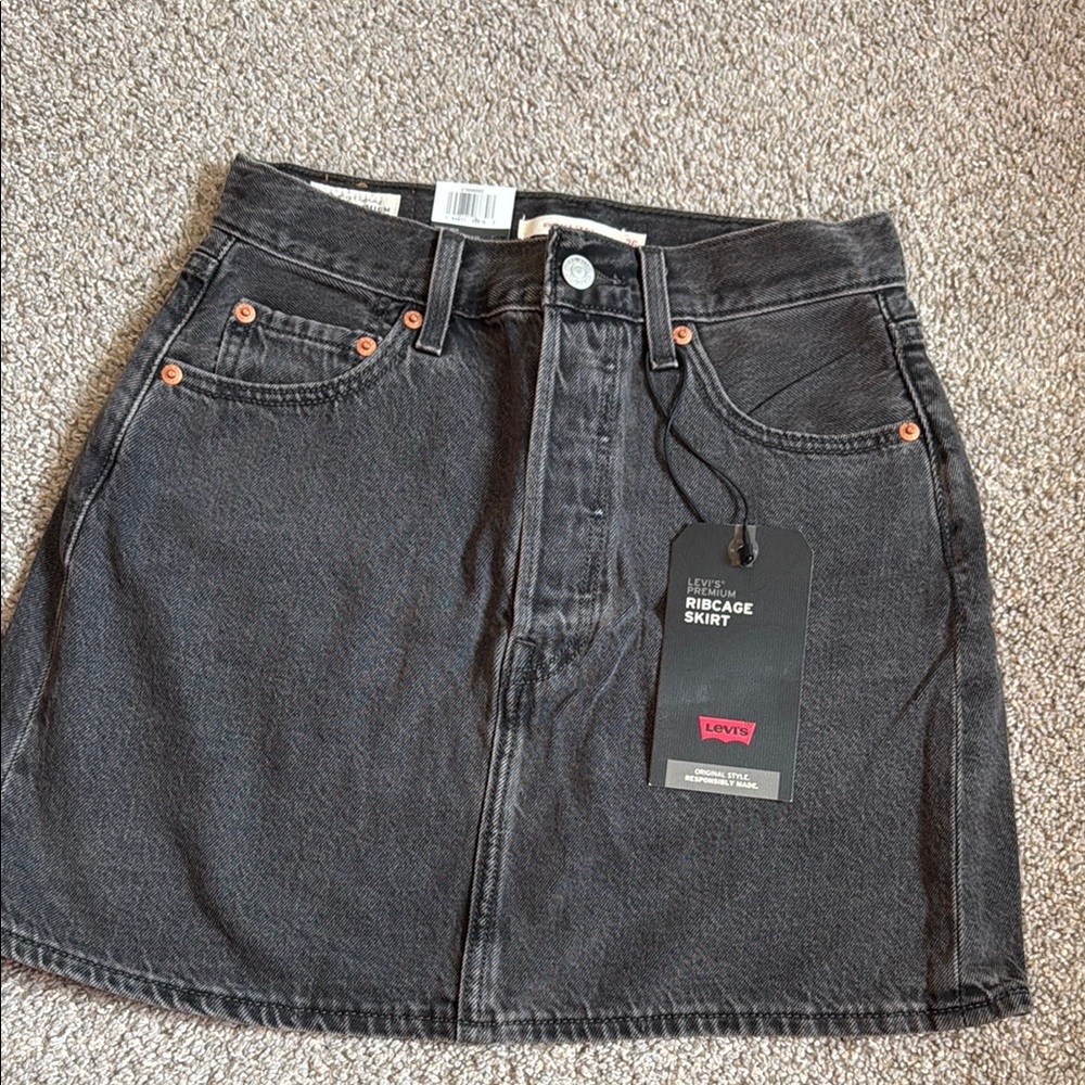 Levi's Black Ribcage Skirt